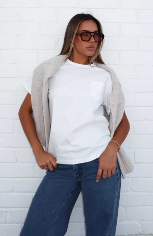 White Fox Got It Like That Relaxed Tee White | IARNEF-486