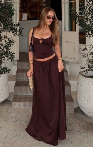 White Fox I'm Too Shy Maxi Skirt Chocolate | SAVTWX-647