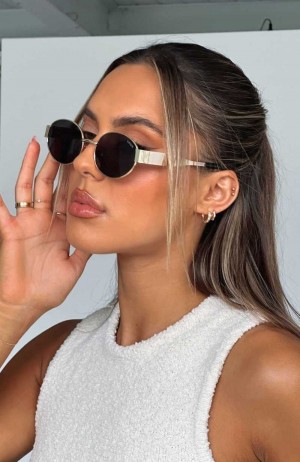 White Fox Oasis Sunglasses Gold/Black | ZURFIT-360