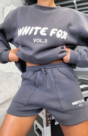 White Fox Offstage Lounge Shorts Shadow | QVHWSN-452