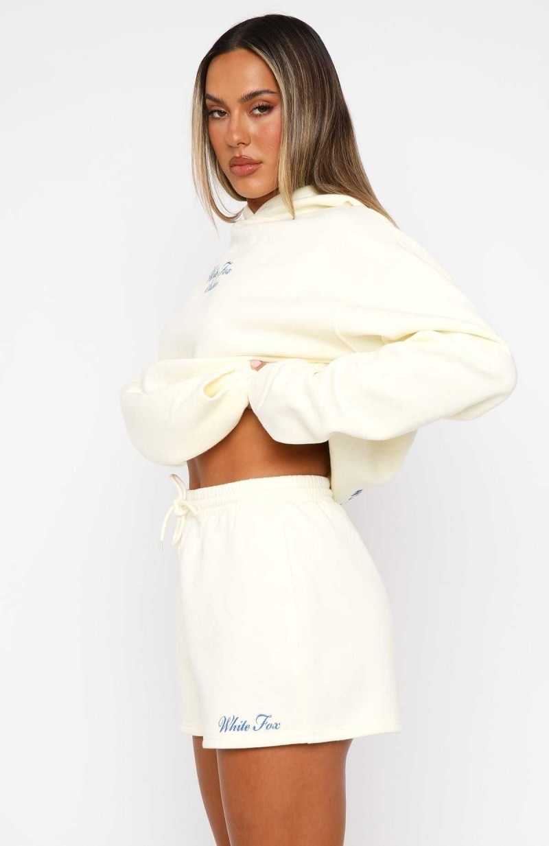 White Fox 13th Avenue Lounge Shorts Off White | FIRBLS-310