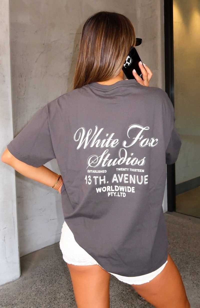 White Fox 13th Avenue Oversized Tee Volcanic | DPHRZQ-153