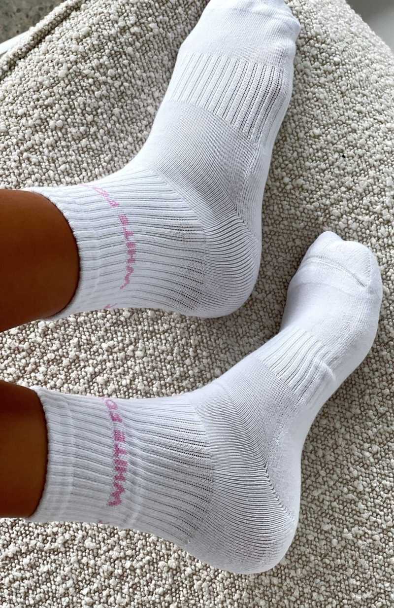 White Fox All For It Socks White/Pink | EGLAMU-679