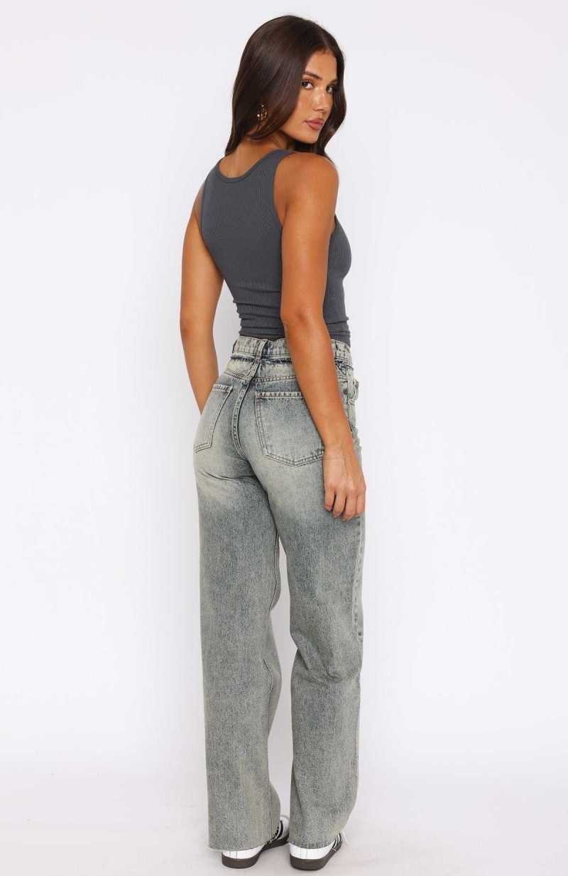 White Fox All Types Mid Rise Straight Leg Jeans Sand | NHYKFM-081