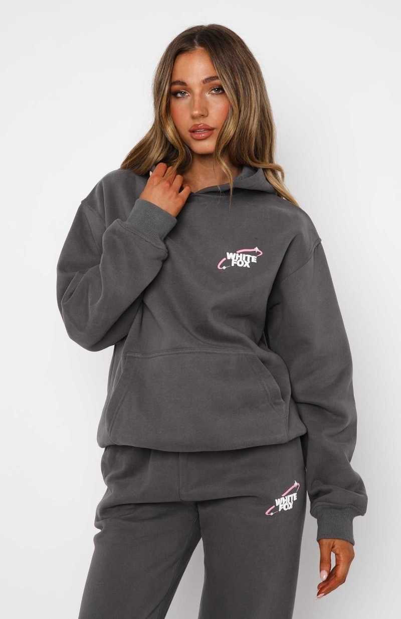 White Fox Always A Risk Oversized Hoodie Volcanic | PFRGOI-531