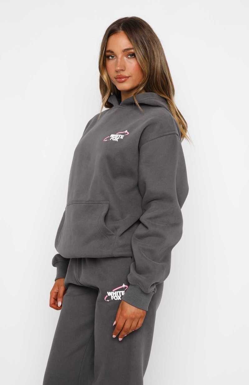 White Fox Always A Risk Oversized Hoodie Volcanic | PFRGOI-531