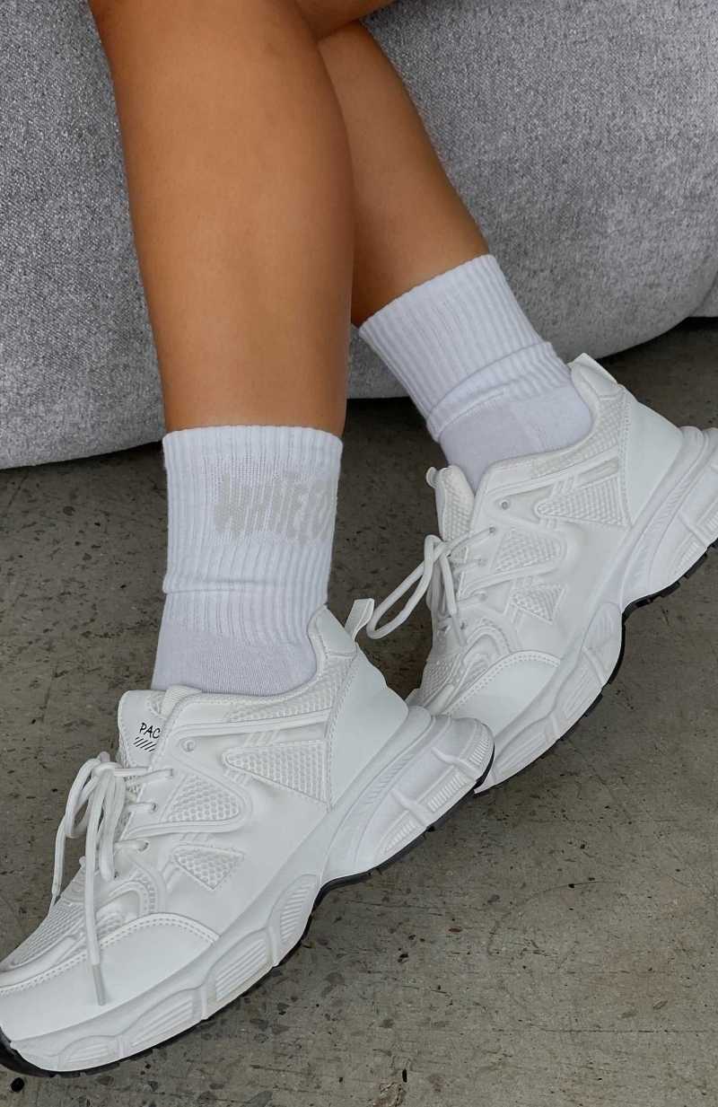 White Fox Archive 6.0 Socks White/Moon | MANHJW-670