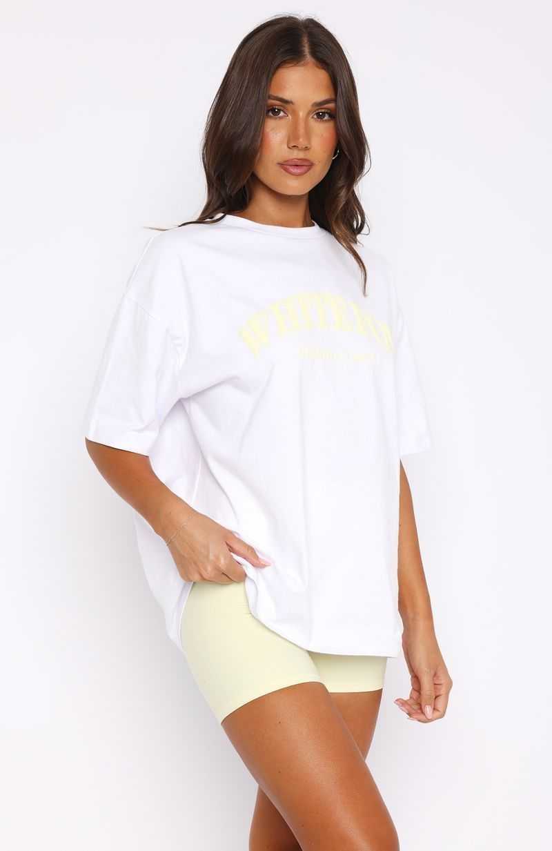 White Fox Athletics Era Oversized Tee White/Yellow | TILCPH-618