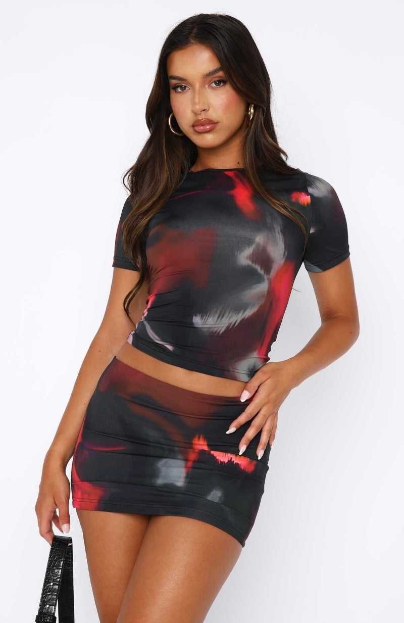 White Fox Bet On Me Baby Tee Lava Aura | SPTRUC-328