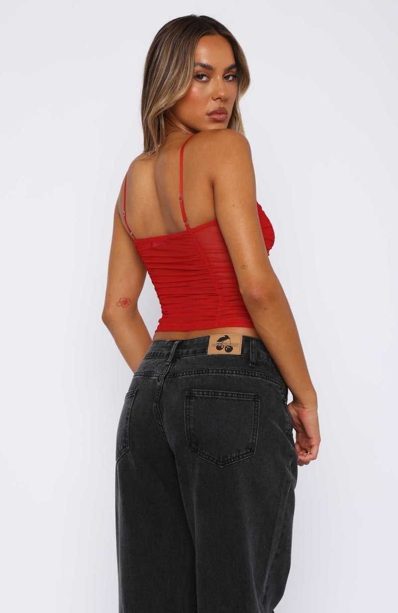 White Fox Breathe Deep Top Cherry Red | VTZWCB-461