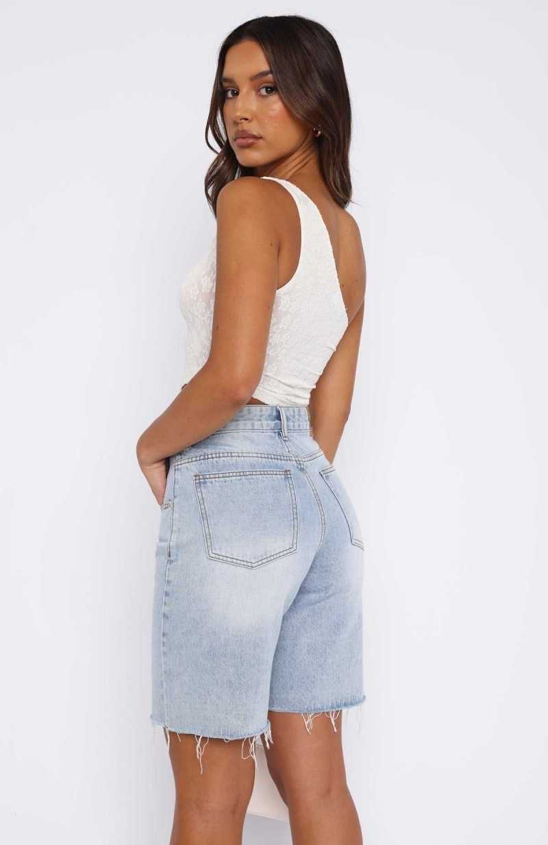 White Fox Bring It Down One Shoulder Top Cream | SJZCIO-543