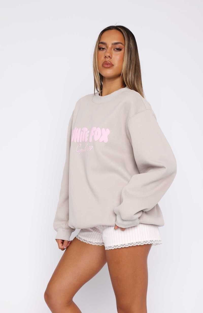 White Fox Capsule 9 South West Oversized Sweater Moon | MCLTQA-251
