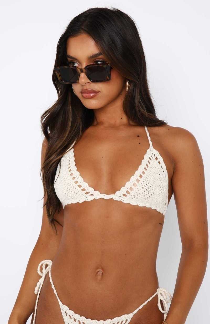 White Fox Chasing Summer Crochet Bikini Top Cream | MUXAIT-048