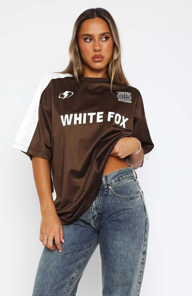 White Fox Checking Up On You Oversized Jersey Chocolate | KONXWR-813