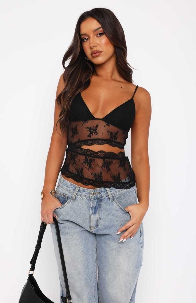 White Fox Count On You Lace Top Black | CHZWYN-521