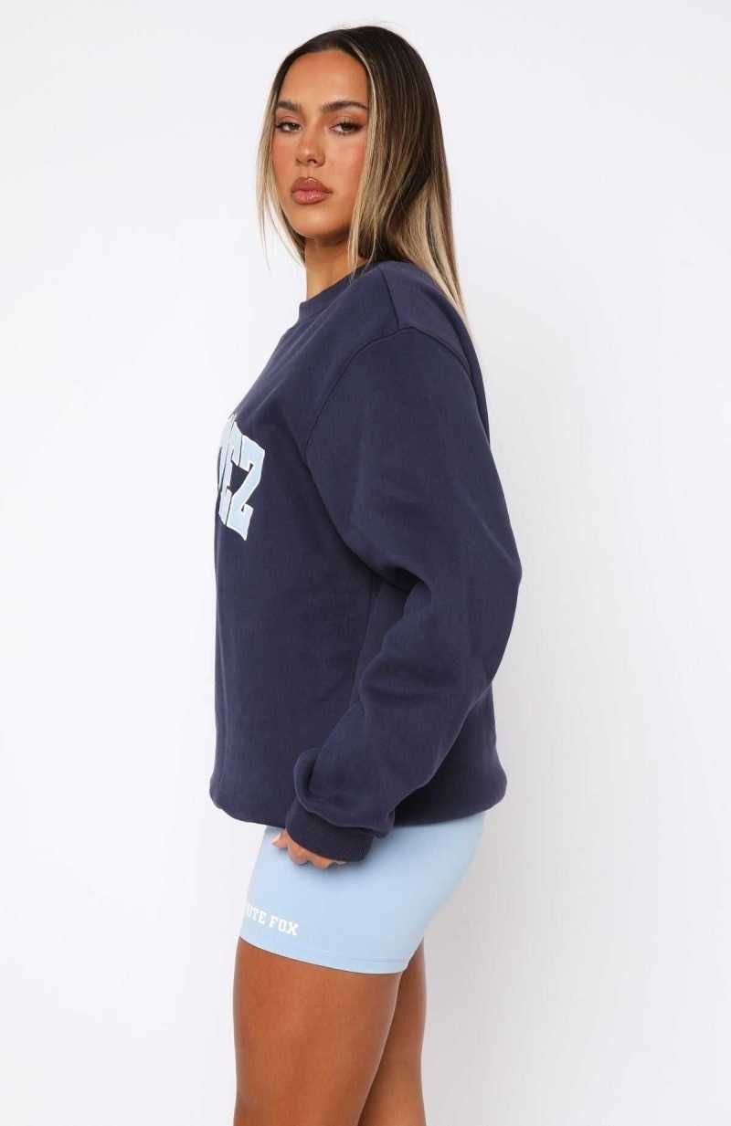 White Fox Decade Classics All Time Oversized Sweater Navy | XAZIPL-467