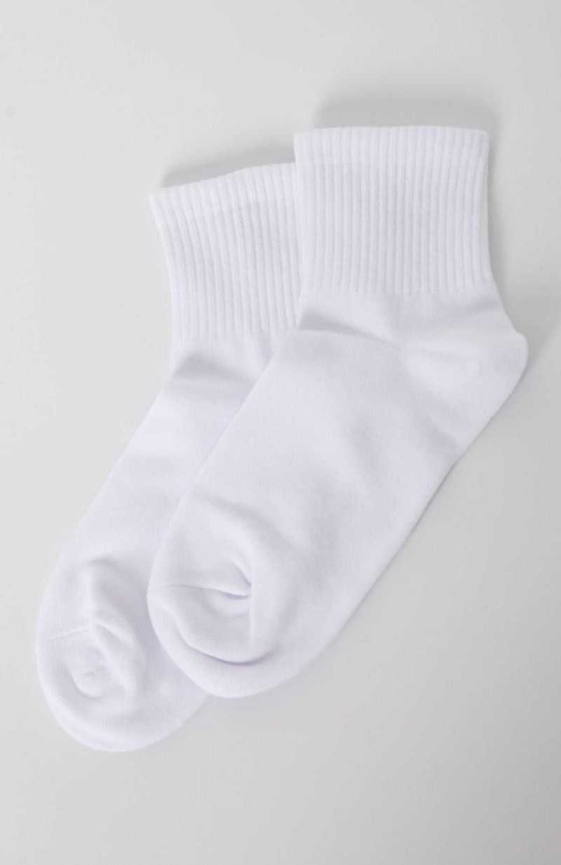 White Fox Don't Want To Know Socks White | TJKYZS-743