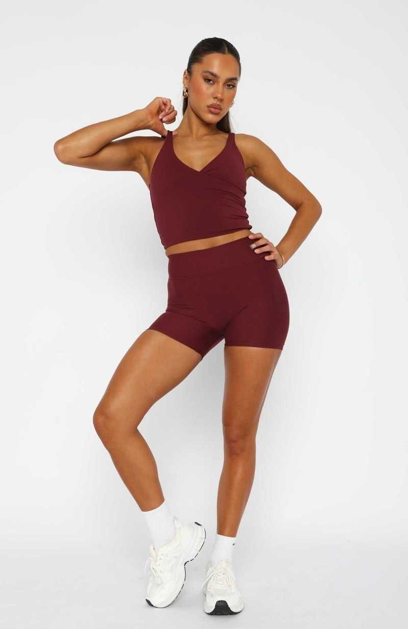 White Fox Endurance Scrunch High Waisted Shorts Burgundy | WILPRZ-879