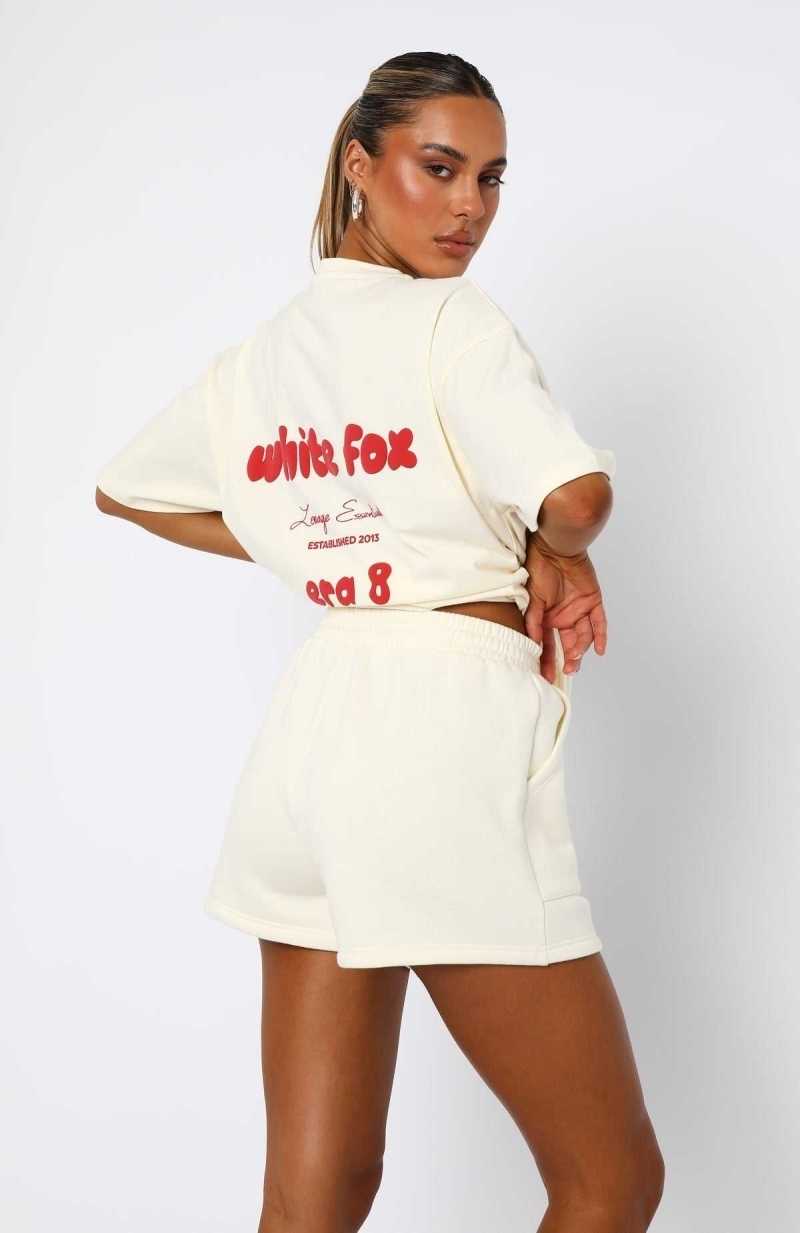 White Fox Era 8 Lounge Shorts Cherry Cream | FPWTEY-423
