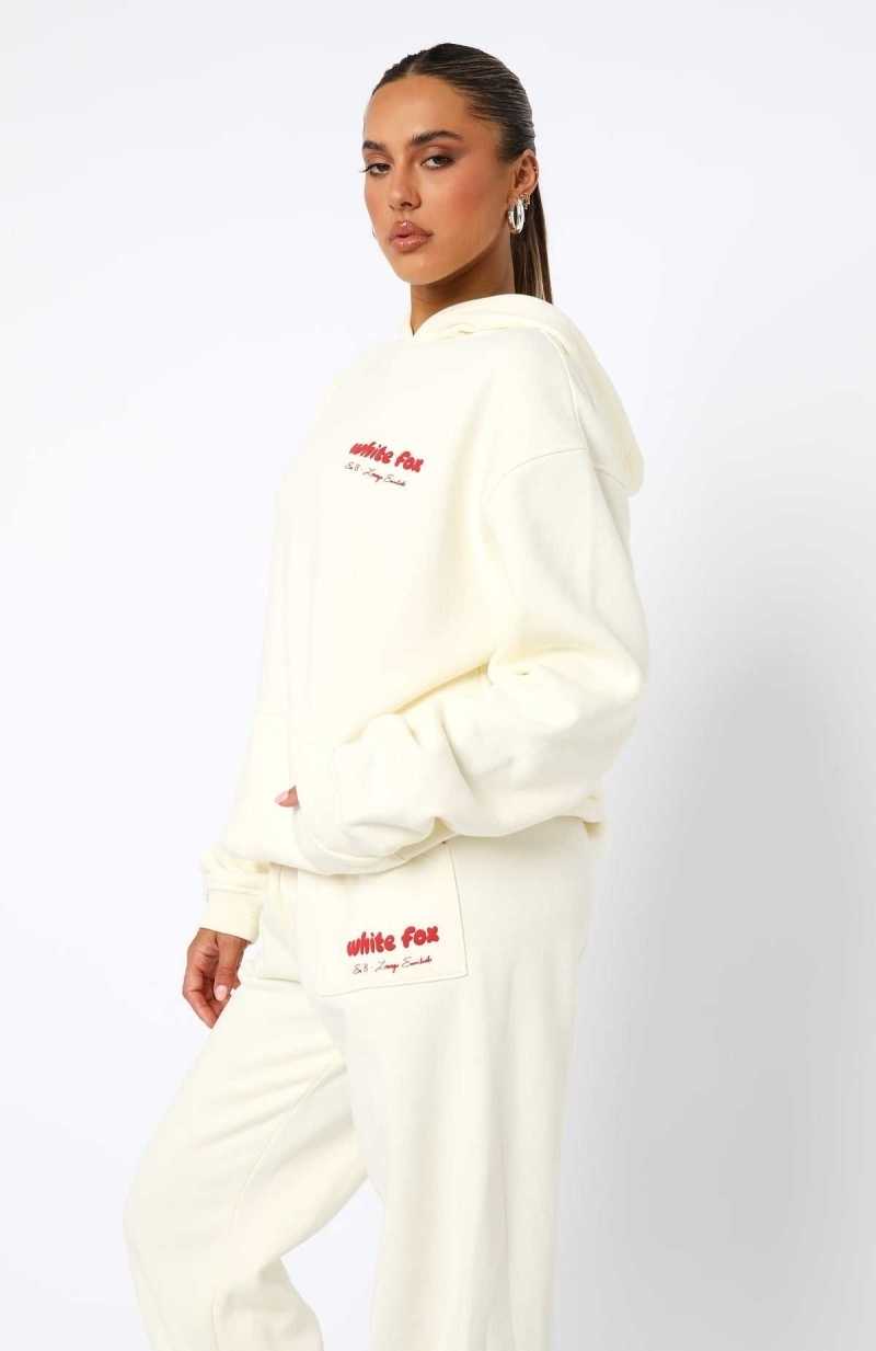 White Fox Era 8 Oversized Hoodie Cherry Cream | BDYKWA-537
