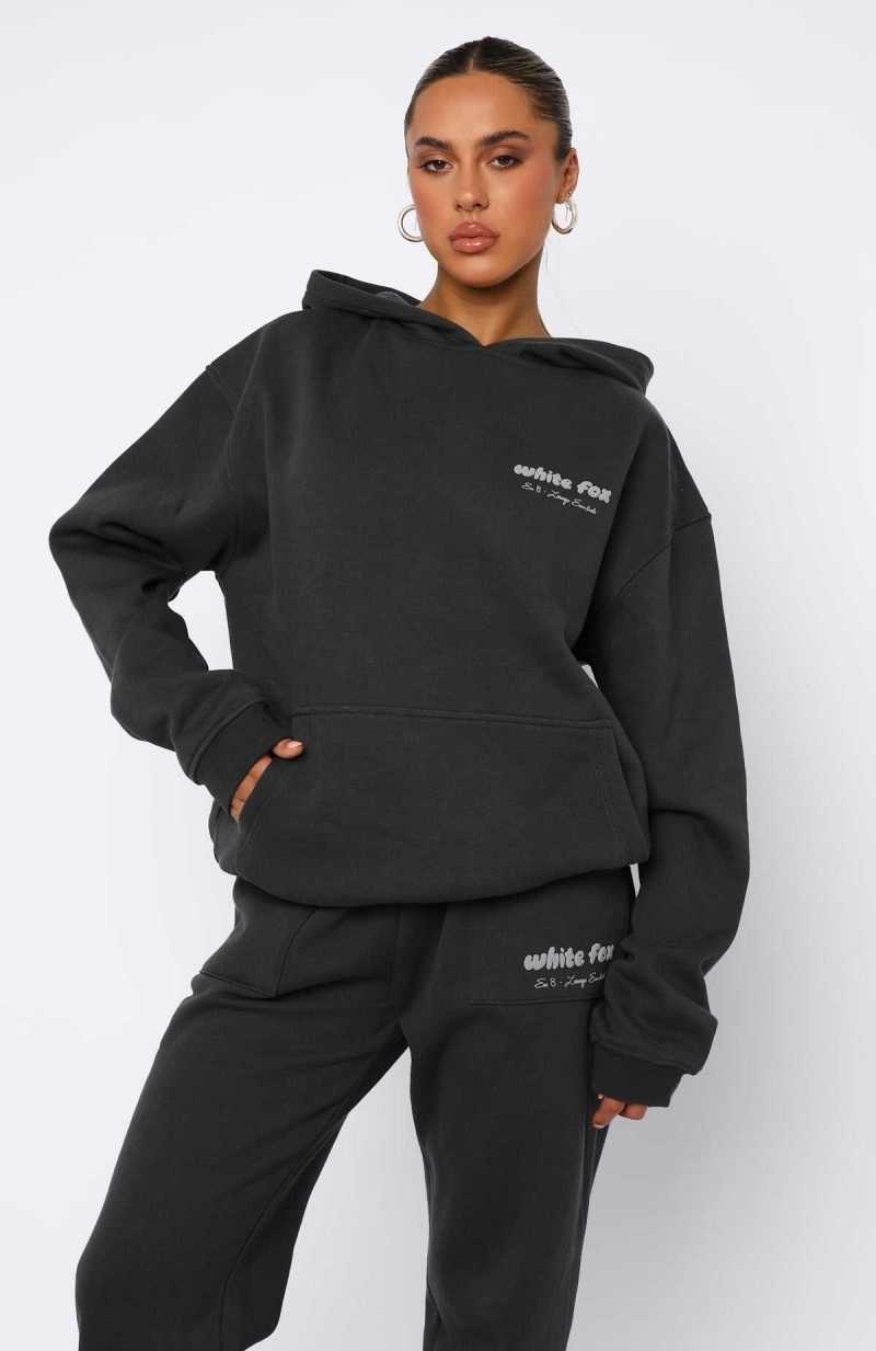 White Fox Era 8 Oversized Hoodie Fossil | IKESTF-657