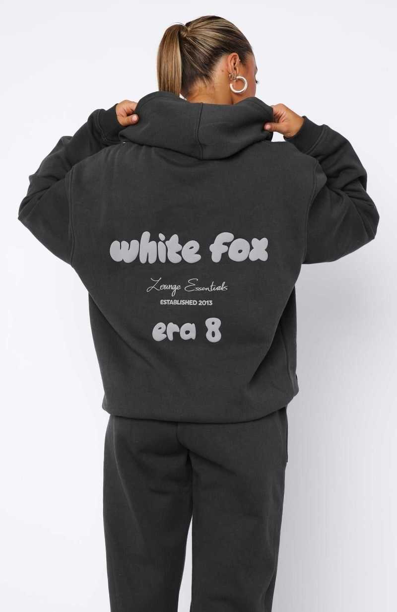 White Fox Era 8 Oversized Hoodie Fossil | IKESTF-657