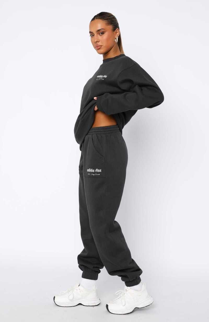 White Fox Era 8 Sweatpants Fossil | MWXYVE-369