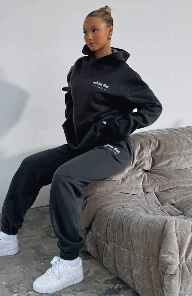 White Fox Era 8 Sweatpants Fossil | MWXYVE-369
