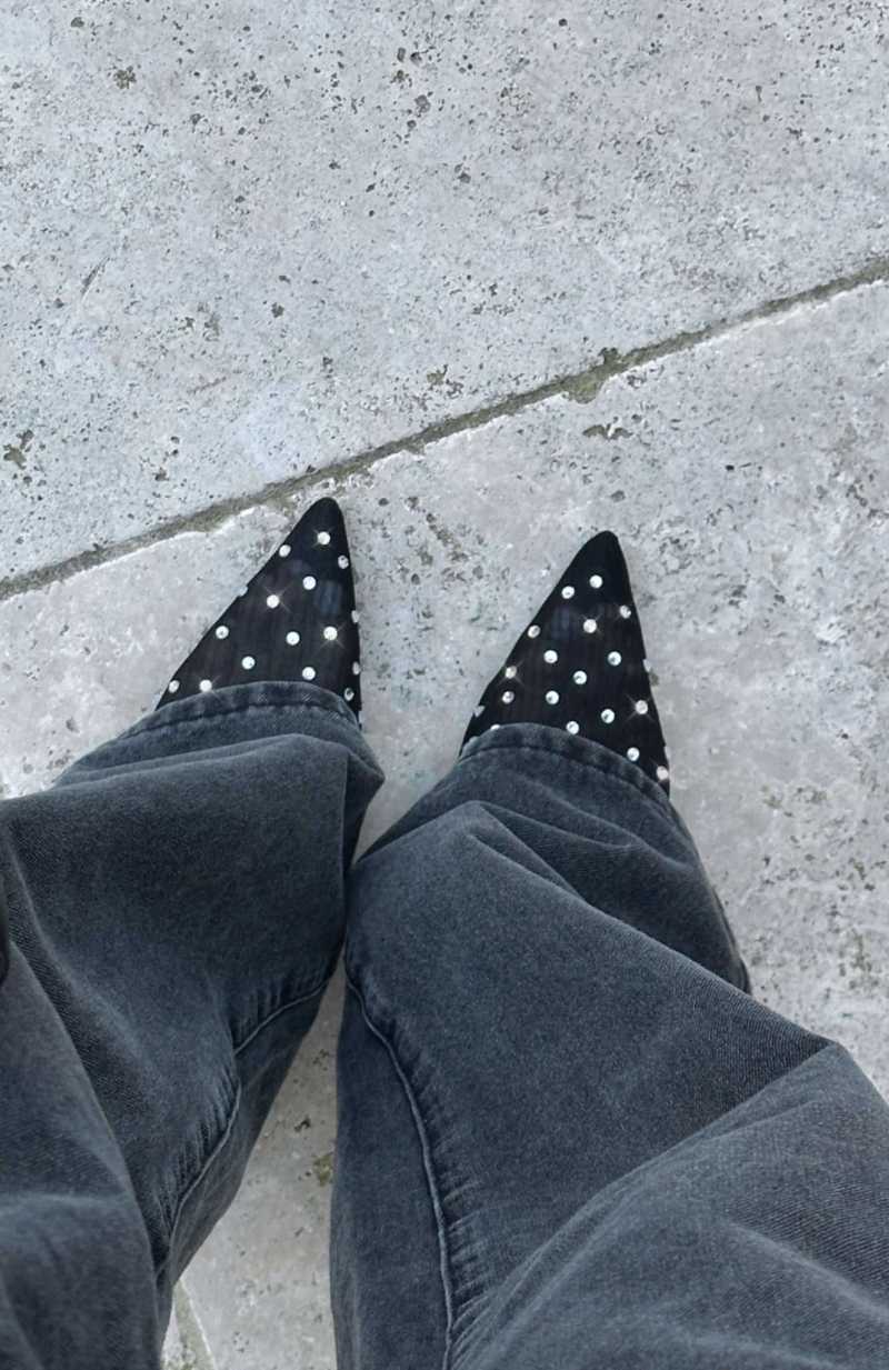 White Fox Feeling Festive Heels Black | PTYUIO-178