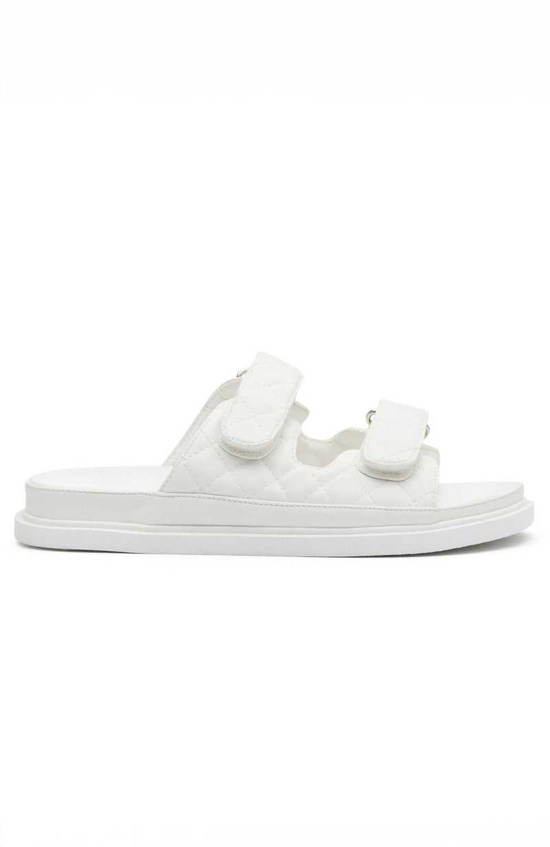 White Fox Feeling Lucky Slides White | WNEQDJ-871