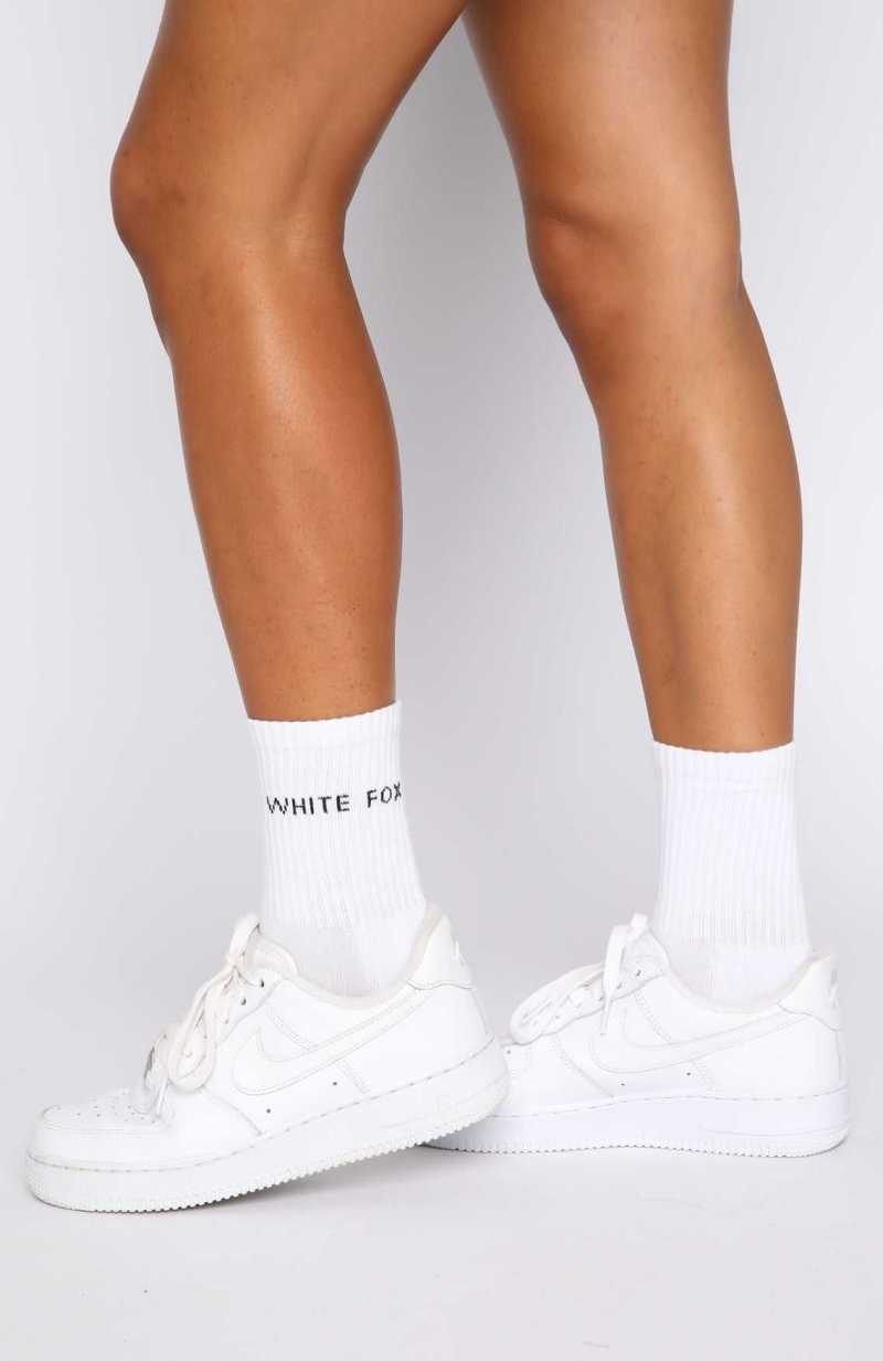 White Fox Good To Go Socks White | FJBOME-391