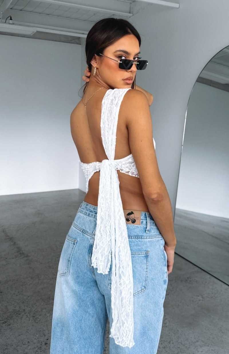 White Fox It's A Love Story Lace Top White | VDLTFC-501