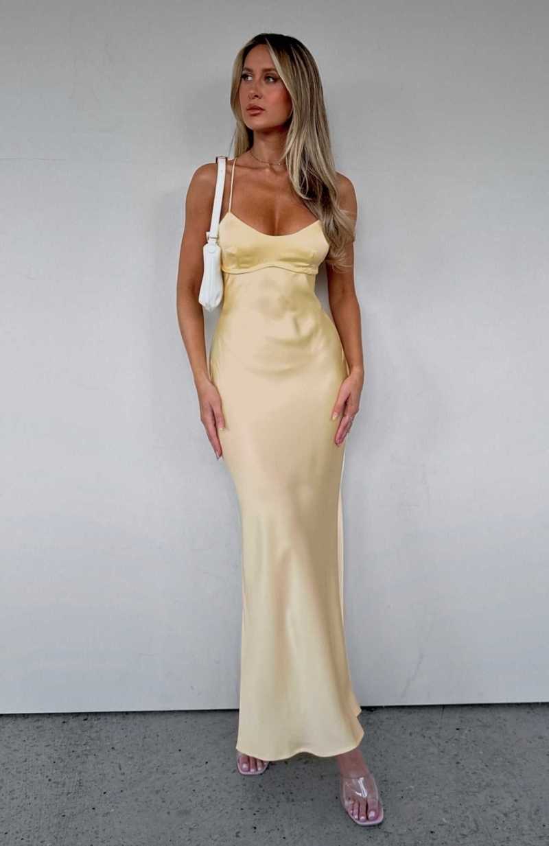 White Fox It\'s Not The Same Maxi Dress Lemon | JLCQID-130