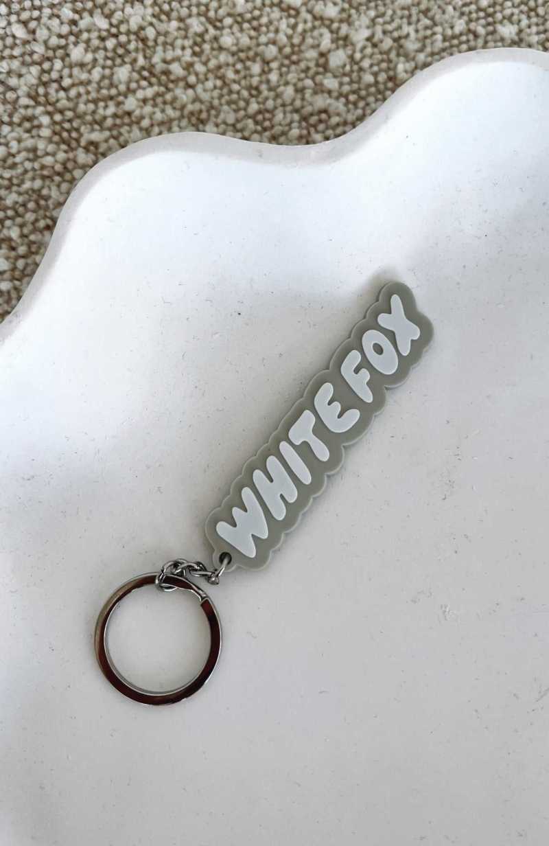 White Fox I\'ve Got You Keychain Moon | OCTAIP-915