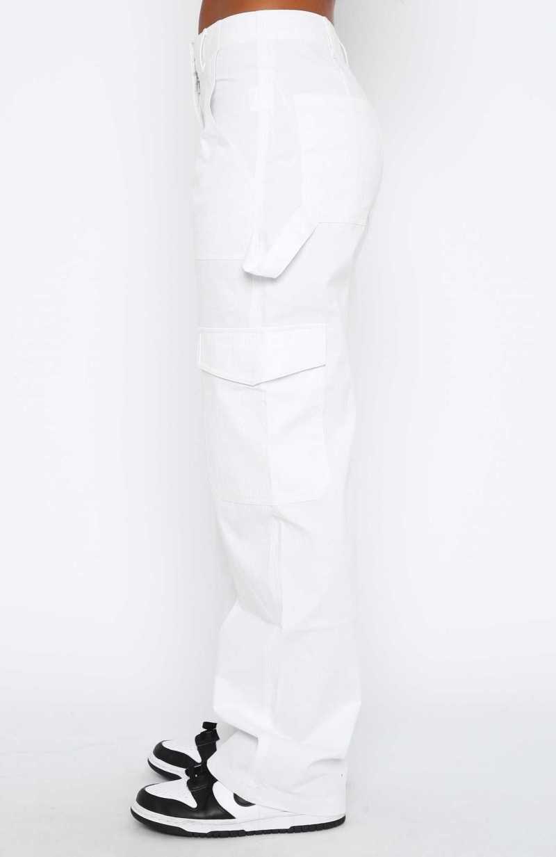 White Fox Know Your Worth Pants White | XNBLPG-854