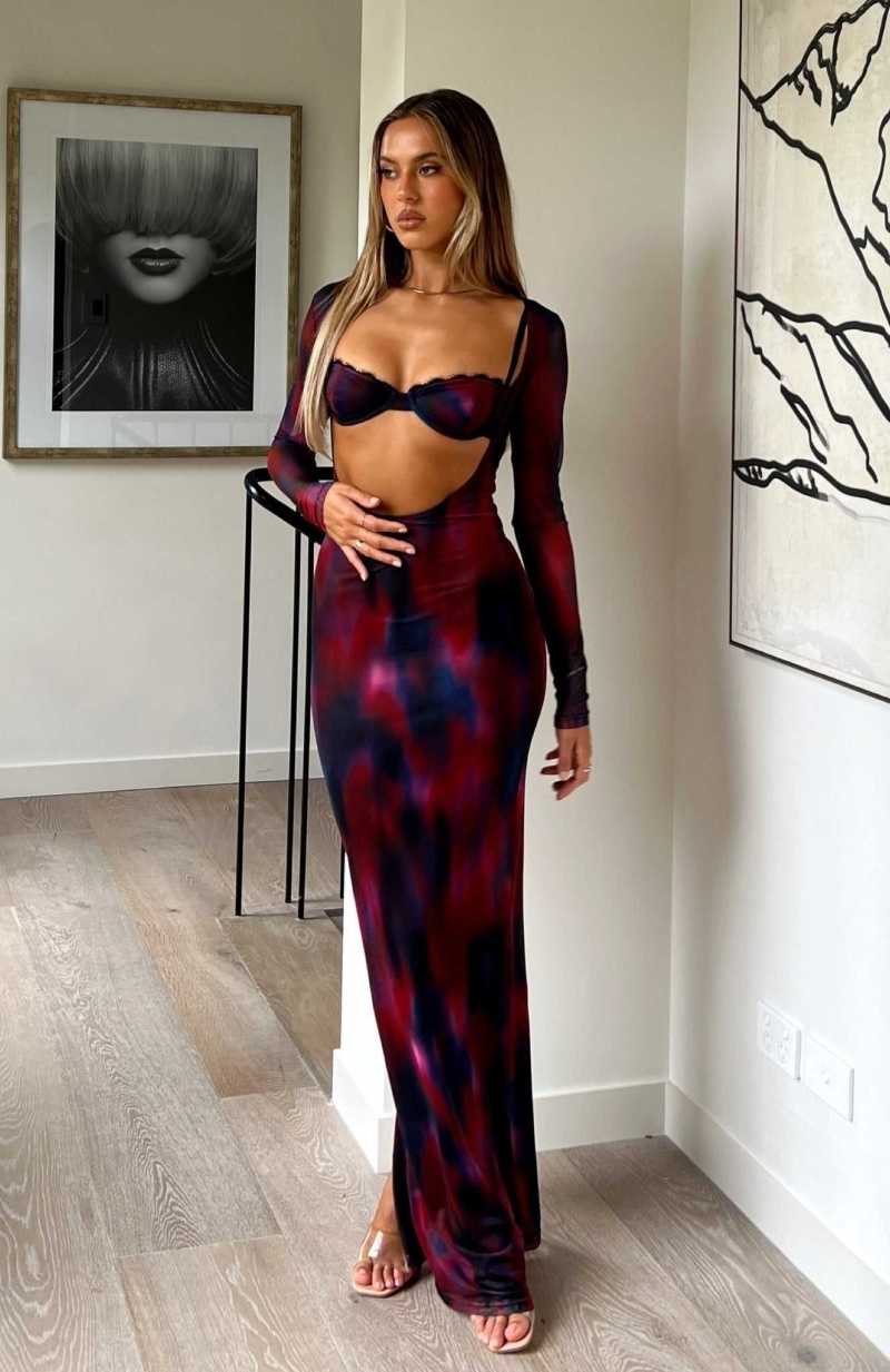 White Fox Let Me Think Long Sleeve Maxi Dress Raspberry Rhapsody | YDWLSE-563