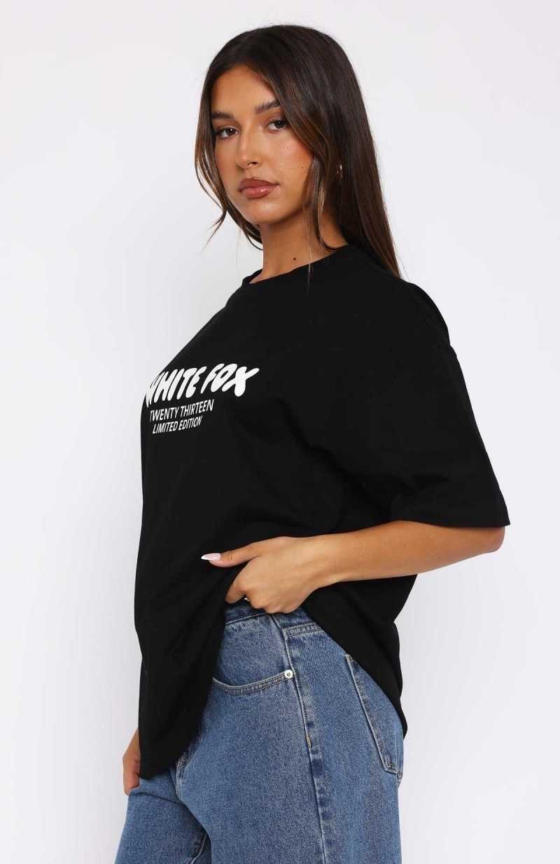 White Fox Looking For More Oversized Tee Black | YNRJQH-987
