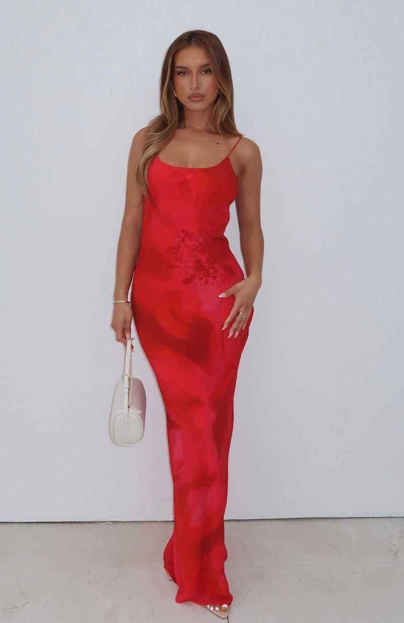 White Fox Lost Stars Maxi Dress Pomelo Rouge | WIAMDZ-326