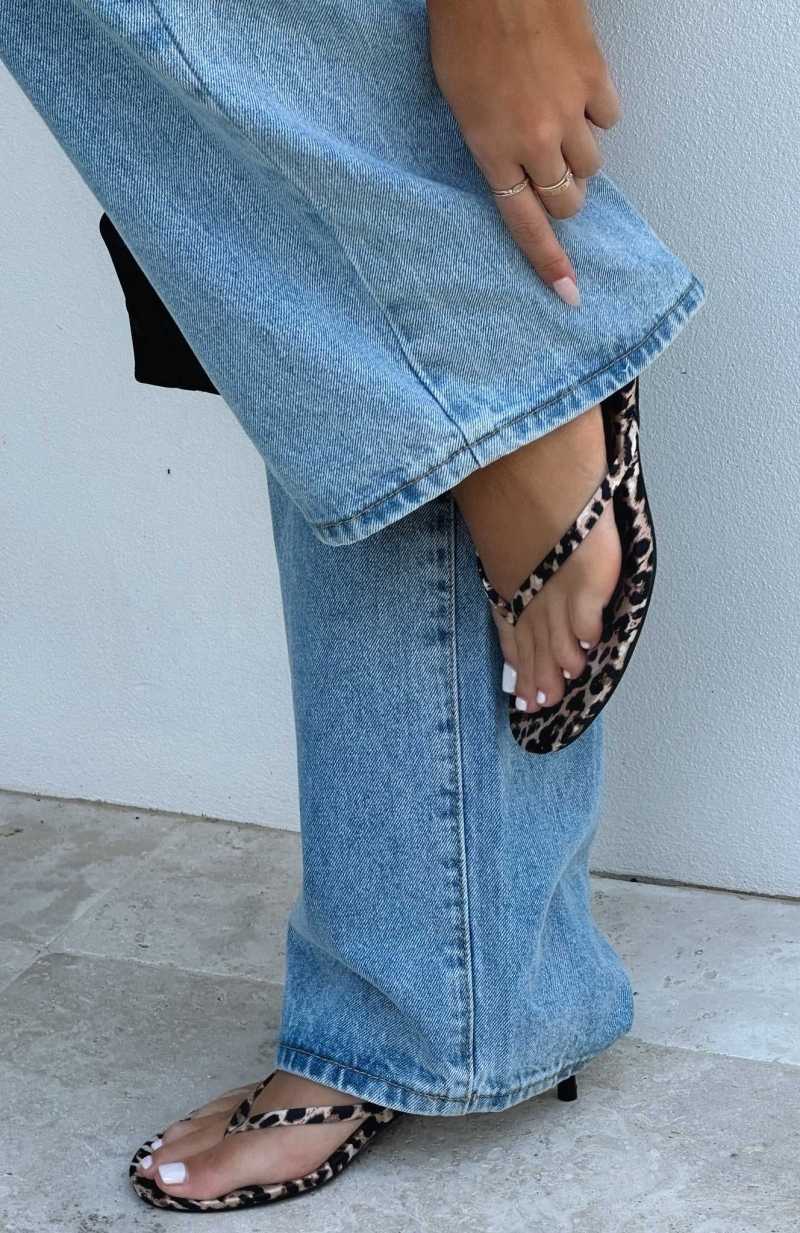 White Fox Main Character Moment Heels Leopard | HSCBPF-186
