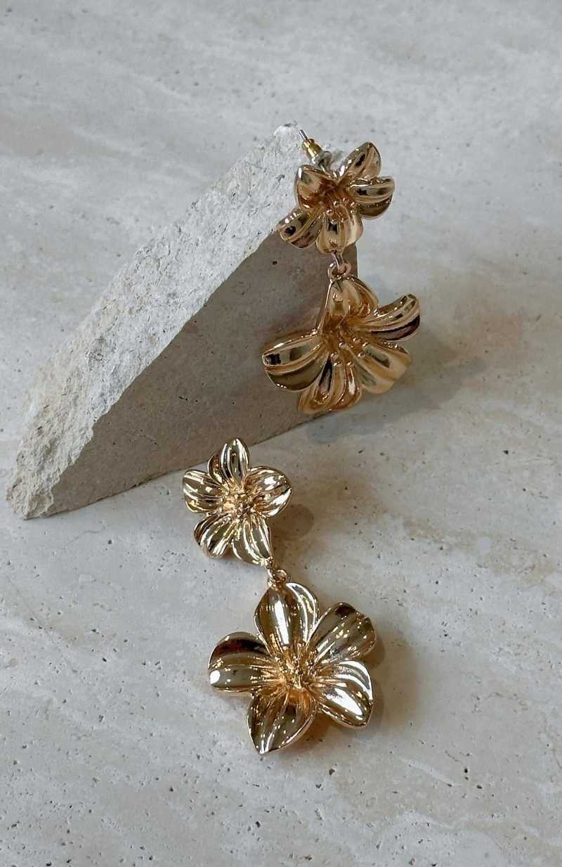 White Fox Moana Statement Earrings Gold | CIDFTL-394