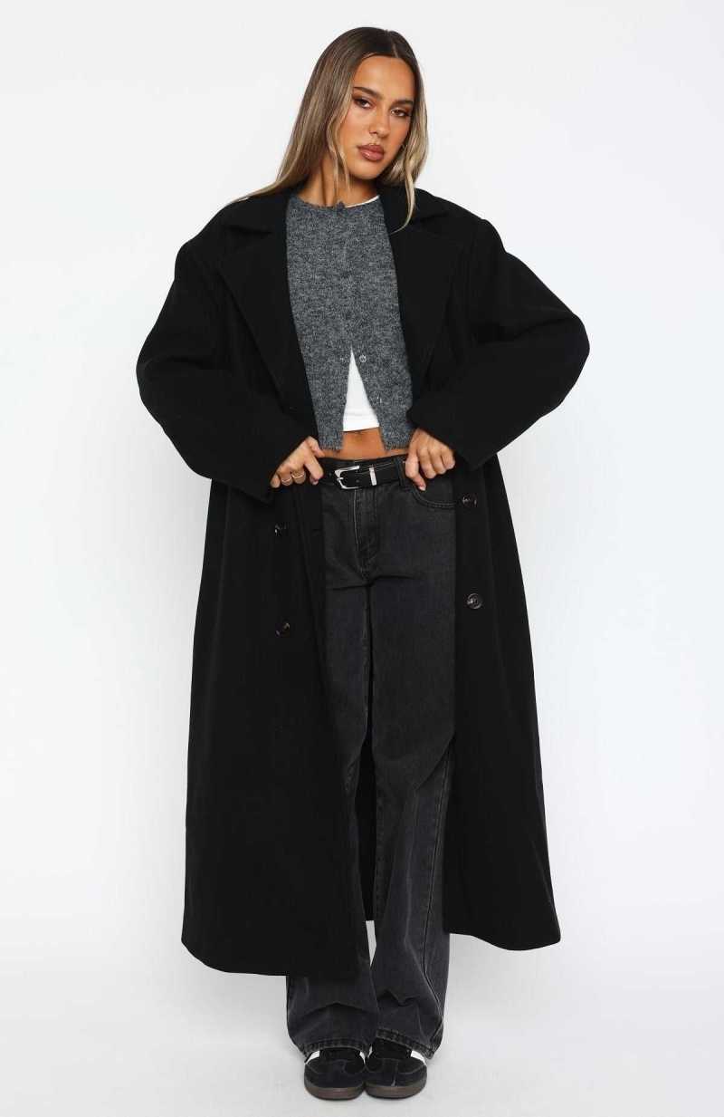 White Fox Modern Edge Oversized Coat Black | ANCKEX-359