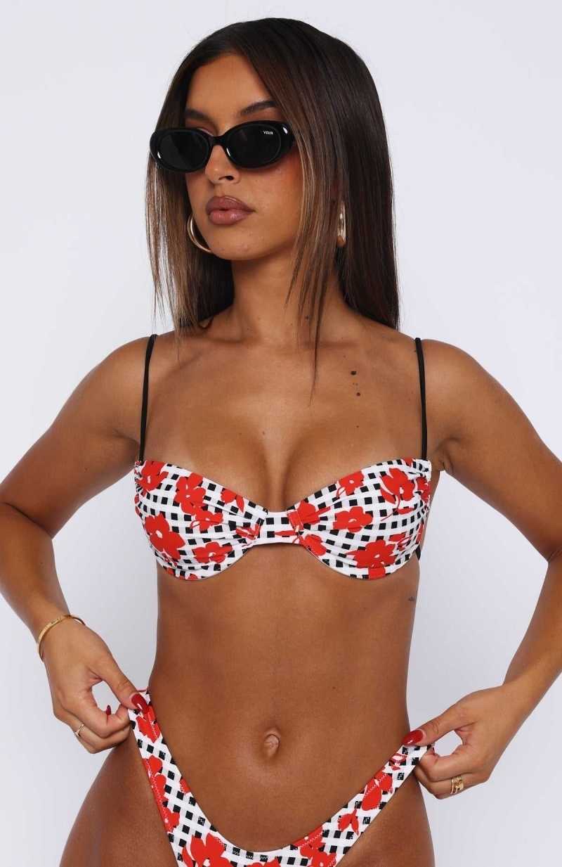 White Fox More Than A Dream Bikini Top Gingham Red Floral | LEHCYZ-178