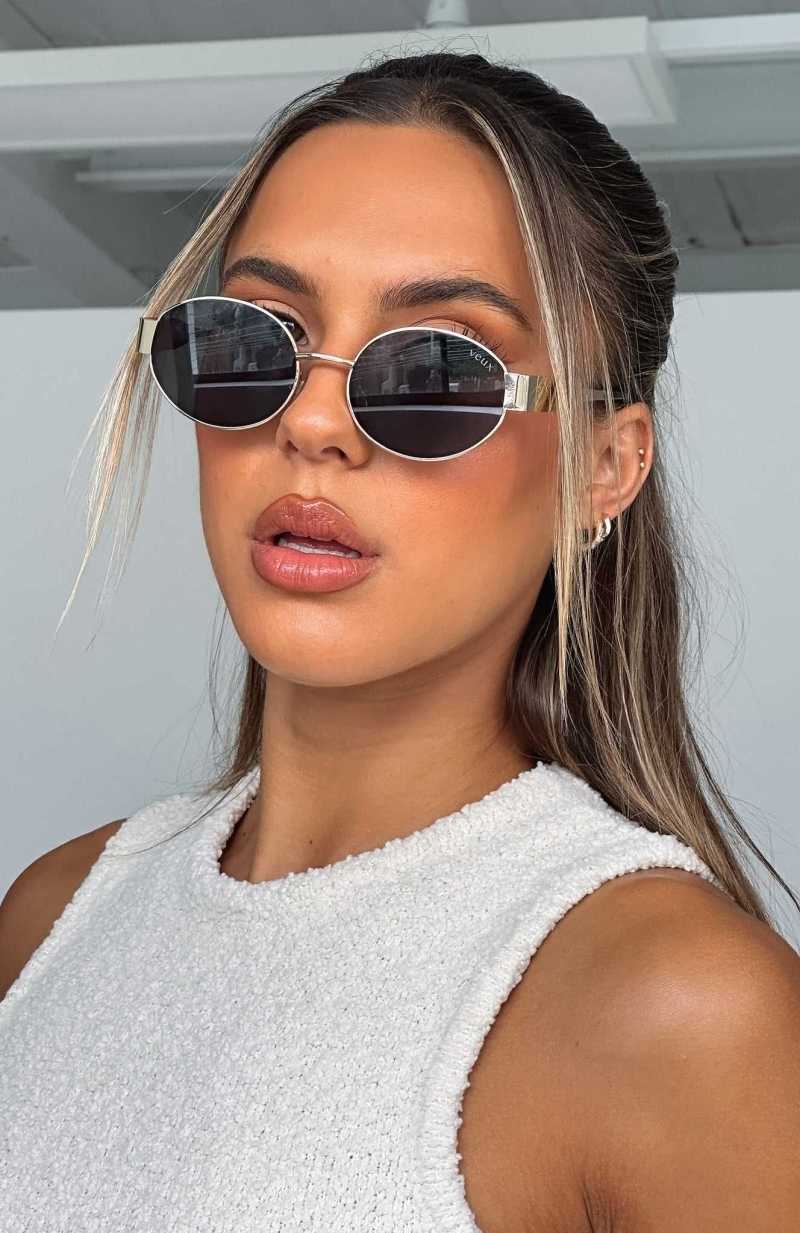 White Fox Oasis Sunglasses Gold/Black | ZURFIT-360