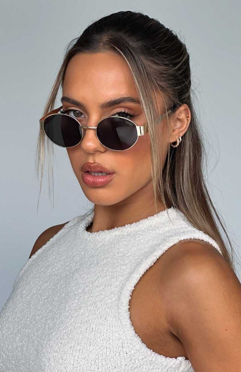 White Fox Oasis Sunglasses Gold/Black | ZURFIT-360