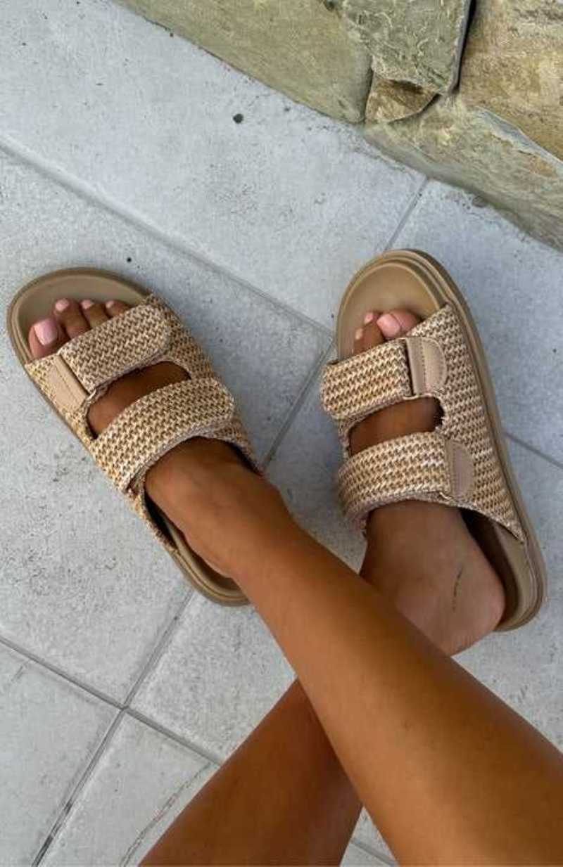 White Fox Off Duty Sandals Natural | IUXAOH-617