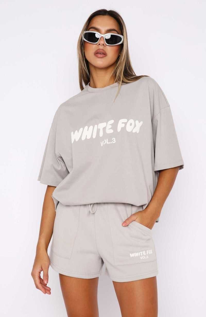 White Fox Offstage Lounge Shorts Moon | AIYQDU-526