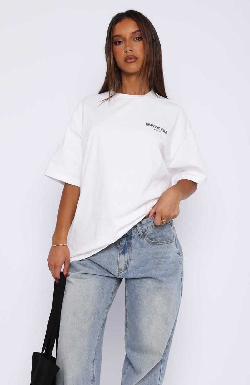 White Fox Offstage Oversized Tee White | TCAPBY-015
