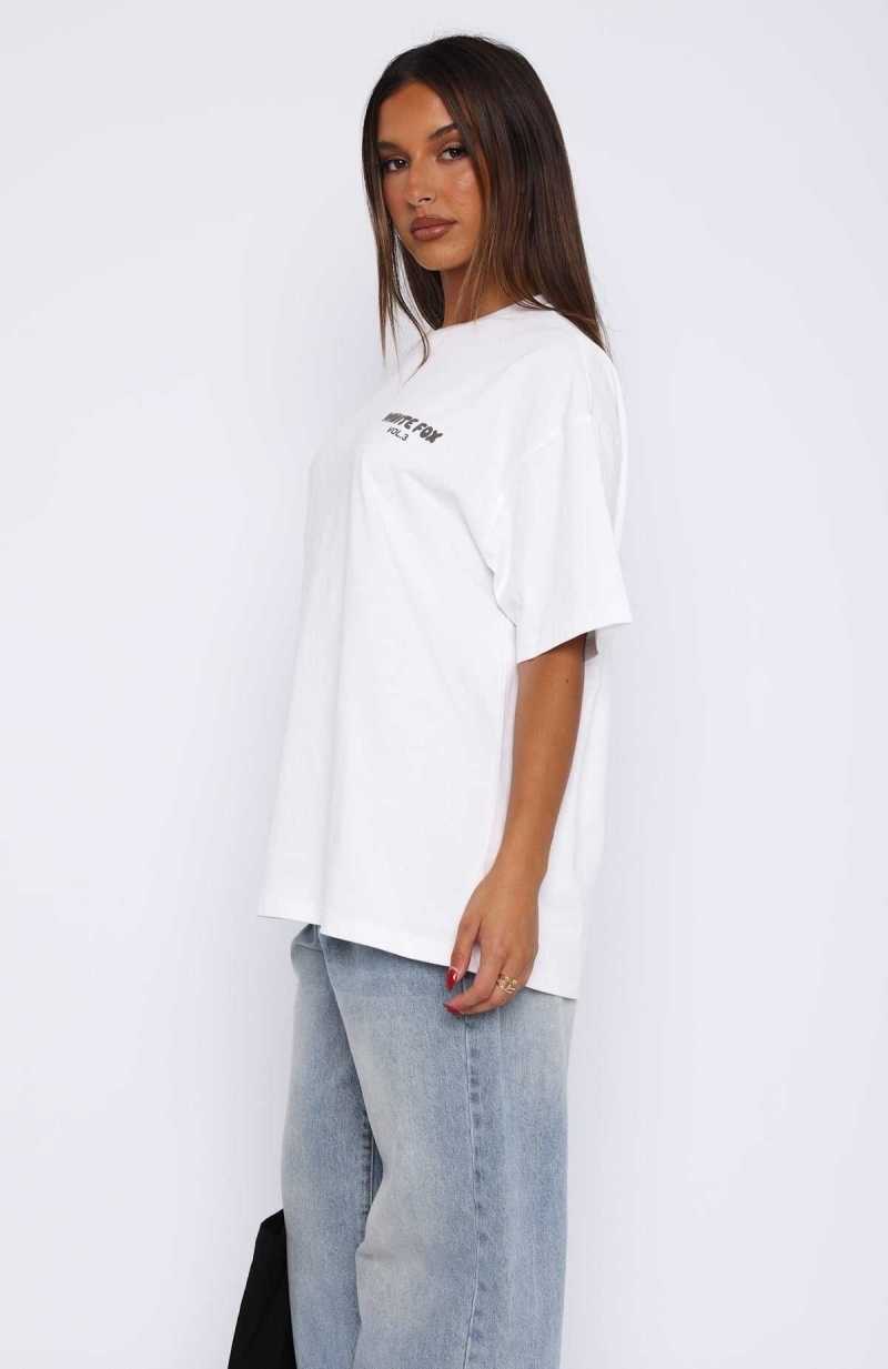 White Fox Offstage Oversized Tee White | TCAPBY-015