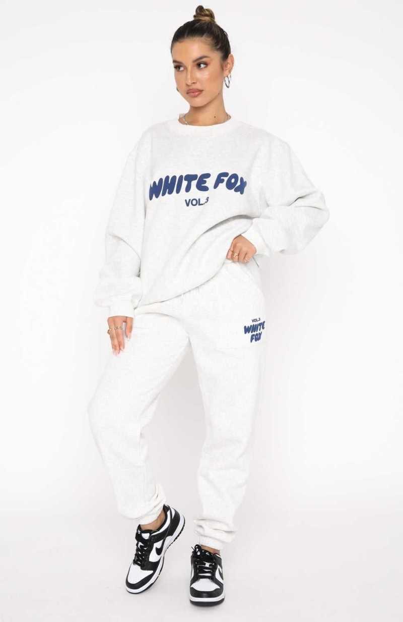 White Fox Offstage Sweater Mineral Grey | NKBMUR-810