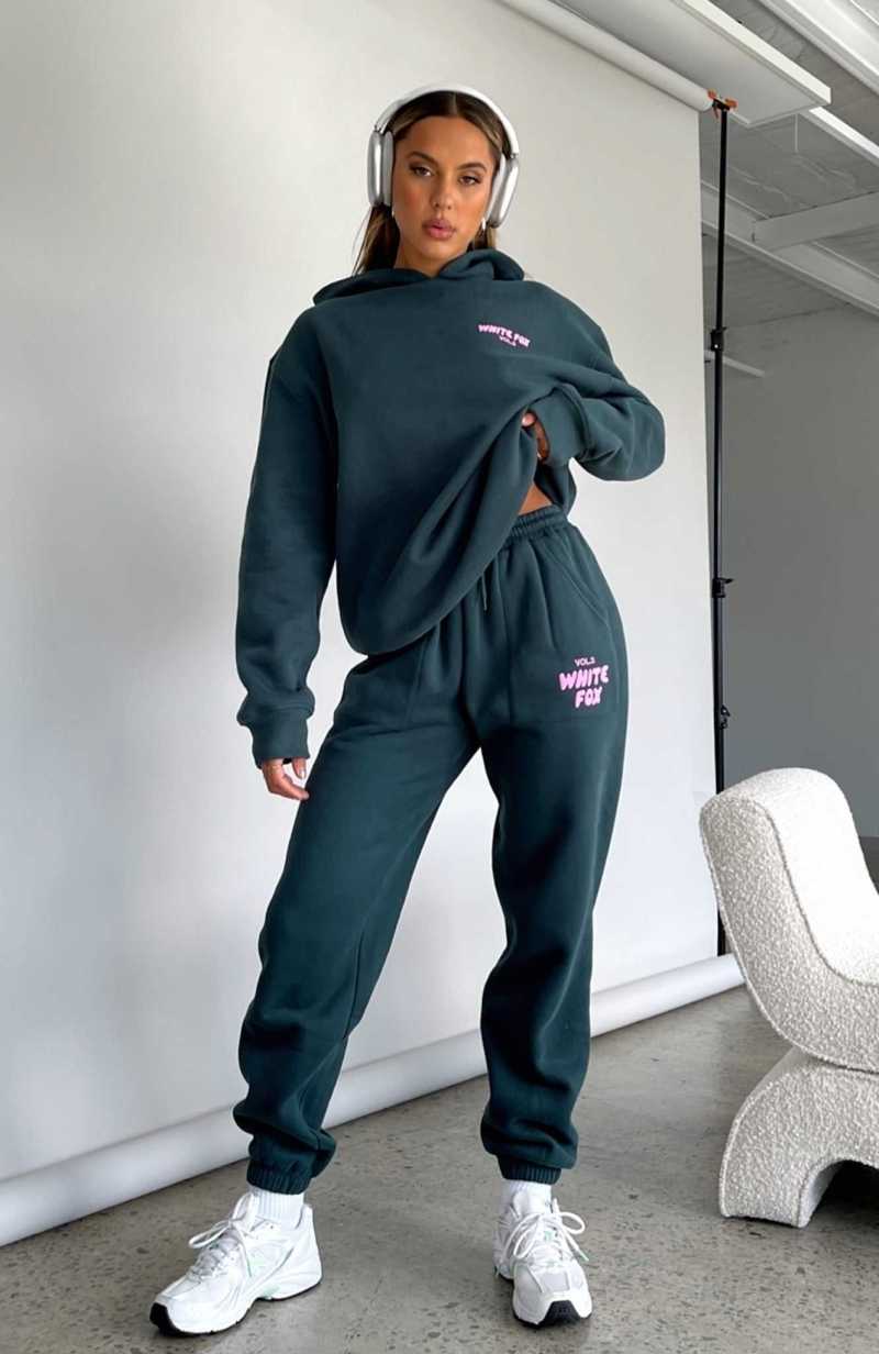White Fox Offstage Sweatpants Pine | ZMNHXU-547
